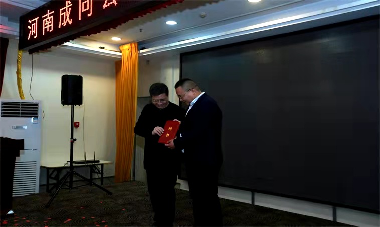ϳ˾10c߳ҕ̌W(xu)Ժ¡e