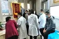 南陽(yáng)市中醫(yī)院有這樣一個(gè)群體：在特殊的節(jié)日里，她們做著平凡而又不平凡的事情