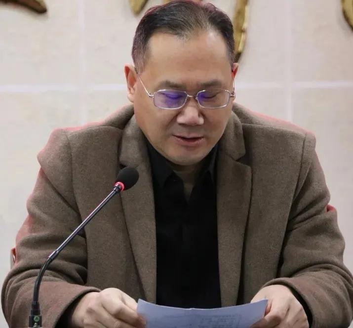 關(guān)山初度塵未洗，策馬揚(yáng)鞭再奮蹄——鄧州市疾控中心召開2021年工作會議