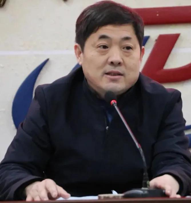 關(guān)山初度塵未洗，策馬揚(yáng)鞭再奮蹄——鄧州市疾控中心召開2021年工作會議