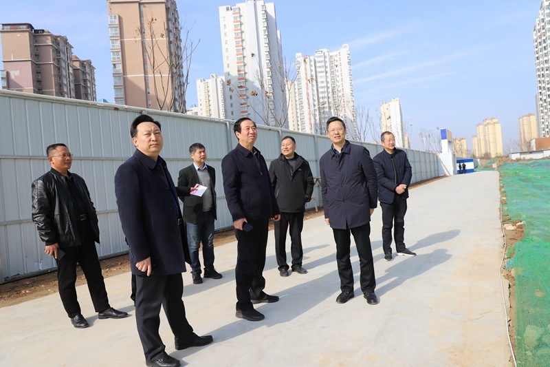 南陽市衛(wèi)健委黨組書記、主任閆廣州一行調(diào)研南陽市口腔醫(yī)院新址