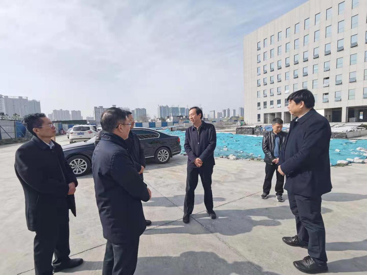 高質(zhì)量推進項目建設(shè) 引領(lǐng)高質(zhì)量健康南陽——實干奮進 奮力為南陽“十四五”衛(wèi)生健康事業(yè)開好局、起好步