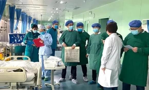 南陽醫(yī)專二附院開展患者突發(fā)呼吸、心跳驟停應急演練