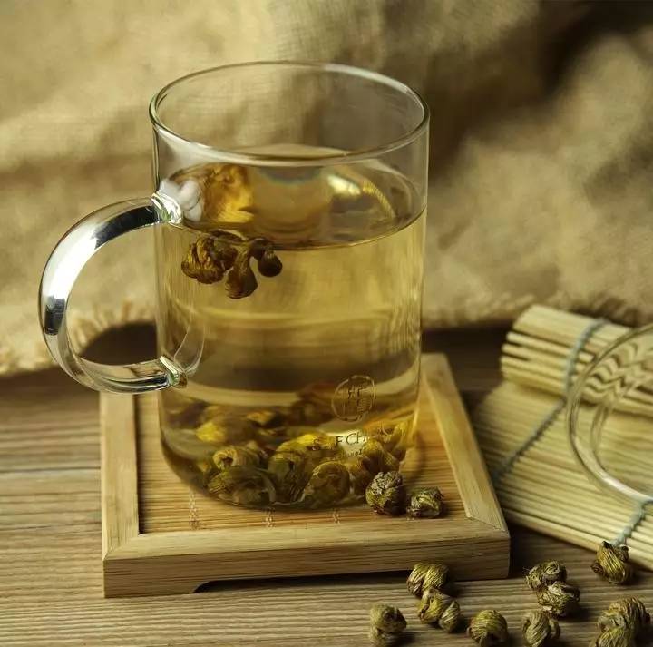 這三杯茶具有清熱解毒、清肺潤喉、滋陰清熱