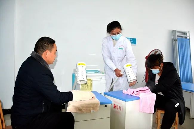 南陽宛誠醫(yī)院：致敬三八婦女節(jié)，她們用堅守與奉獻去綻放最美年華