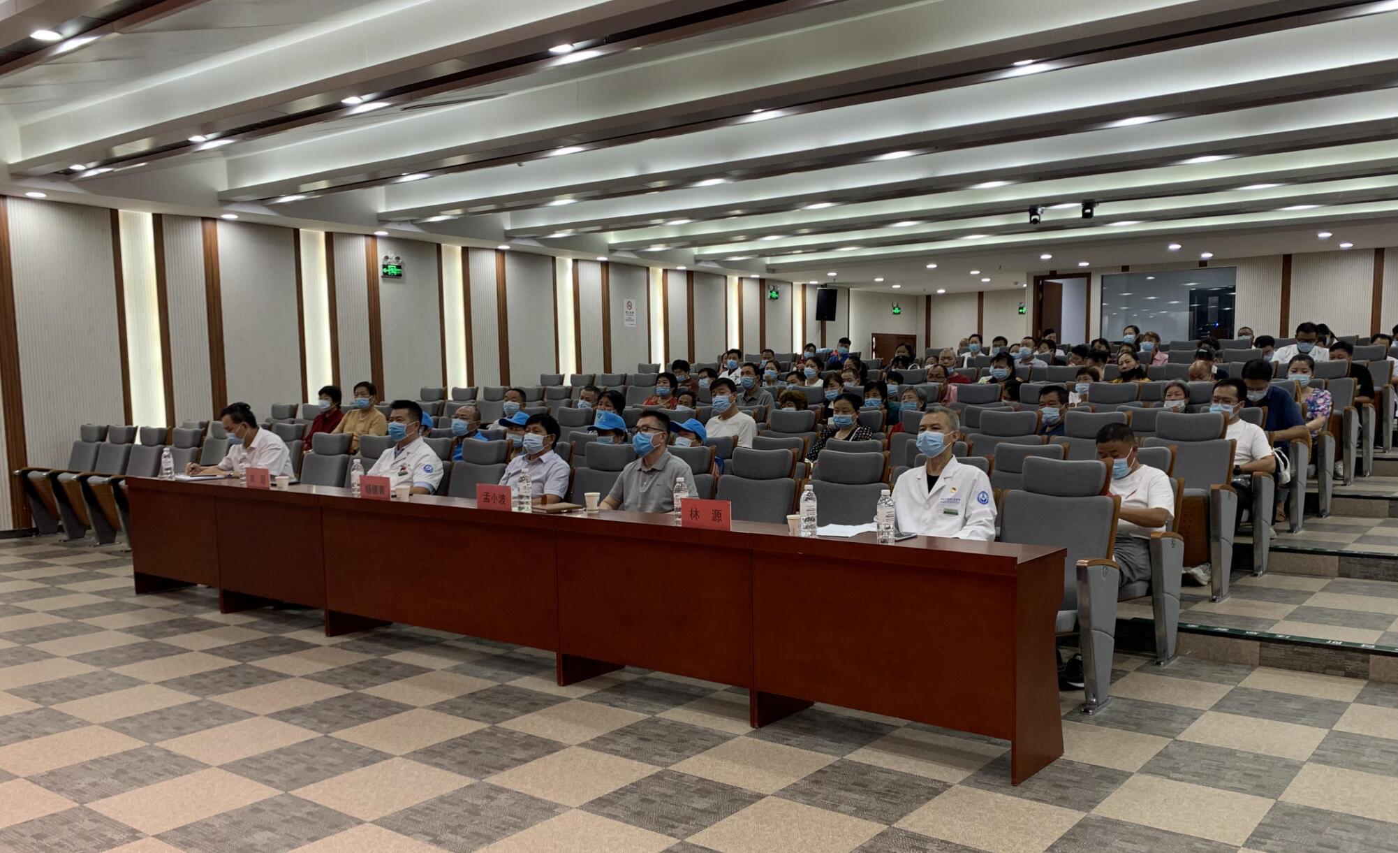 南陽市高新區(qū)同伴支持社區(qū)精神康復工作啟動儀式在市精神衛(wèi)生中心舉行