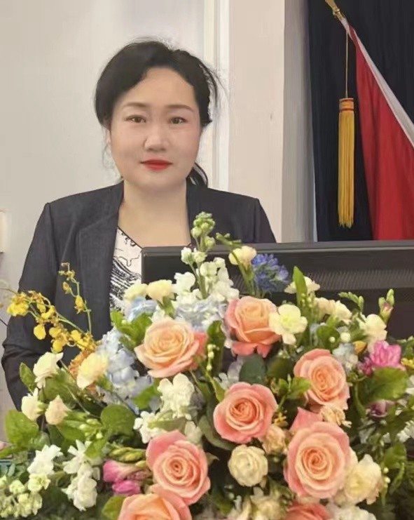 內(nèi)強(qiáng)素質(zhì) 外樹(shù)形象 唐河縣人民醫(yī)院舉辦護(hù)理禮儀規(guī)范化培訓(xùn)會(huì)