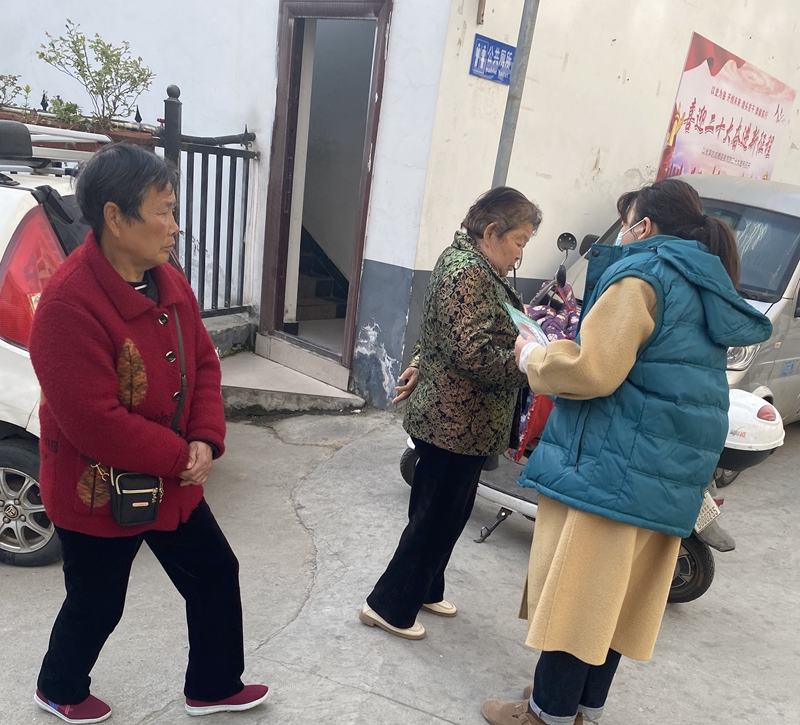 淅川縣龍城街道衛(wèi)生院開展國(guó)家基本公共衛(wèi)生服務(wù)項(xiàng)目宣傳活動(dòng)