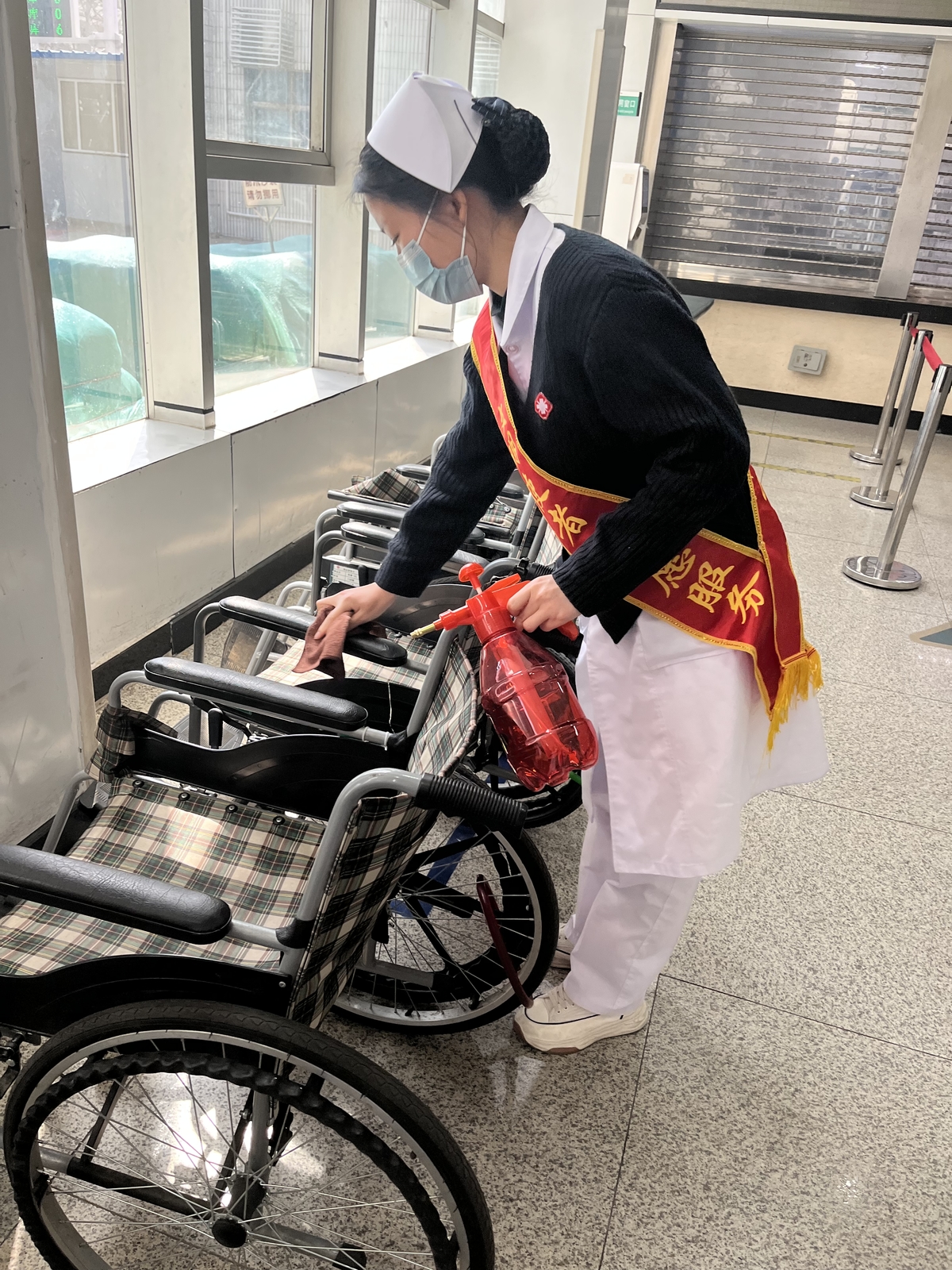 南陽市中心醫(yī)院門診服務(wù)提升在行動
