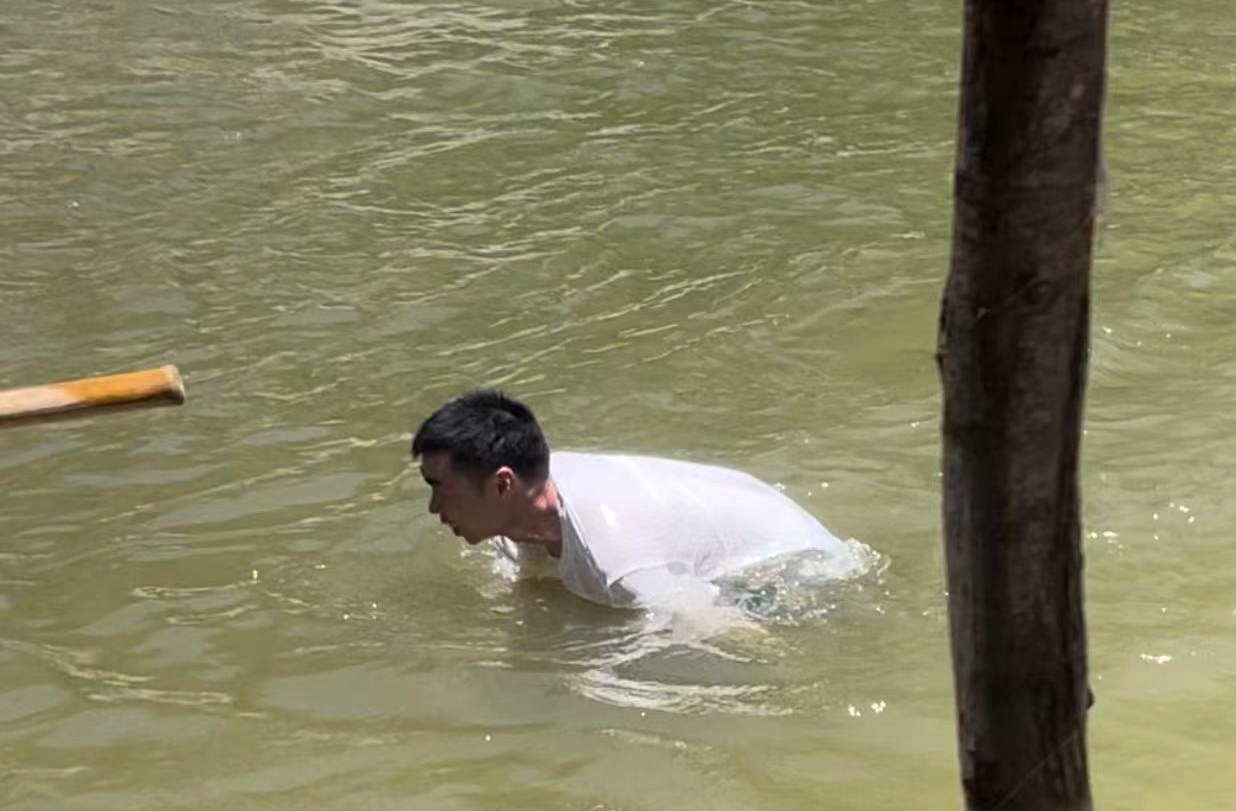 漂流跳船救起落水女！鎮(zhèn)平醫(yī)生舍己救人傳佳話