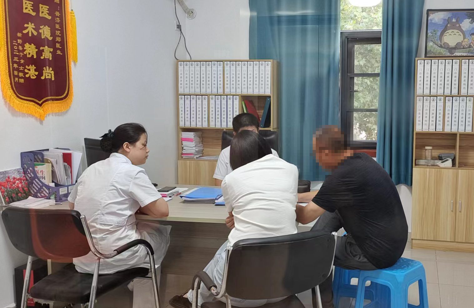 男人心頭的云霧也需要化解——患者眼中的臥龍普濟(jì)中西醫(yī)結(jié)合醫(yī)院鄭中和醫(yī)生