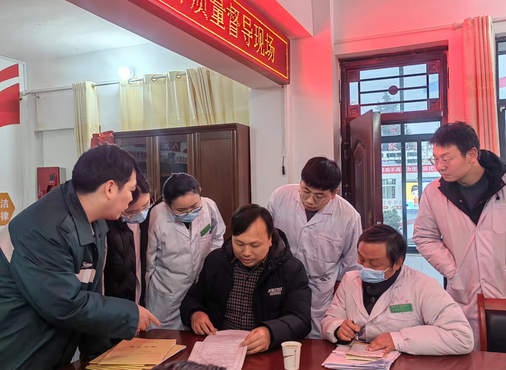 以督查促提升，以落實促成效——內(nèi)鄉(xiāng)縣衛(wèi)健委專家組對內(nèi)鄉(xiāng)縣王店鎮(zhèn)衛(wèi)生院2023年度醫(yī)療質(zhì)量進(jìn)行督導(dǎo)檢查