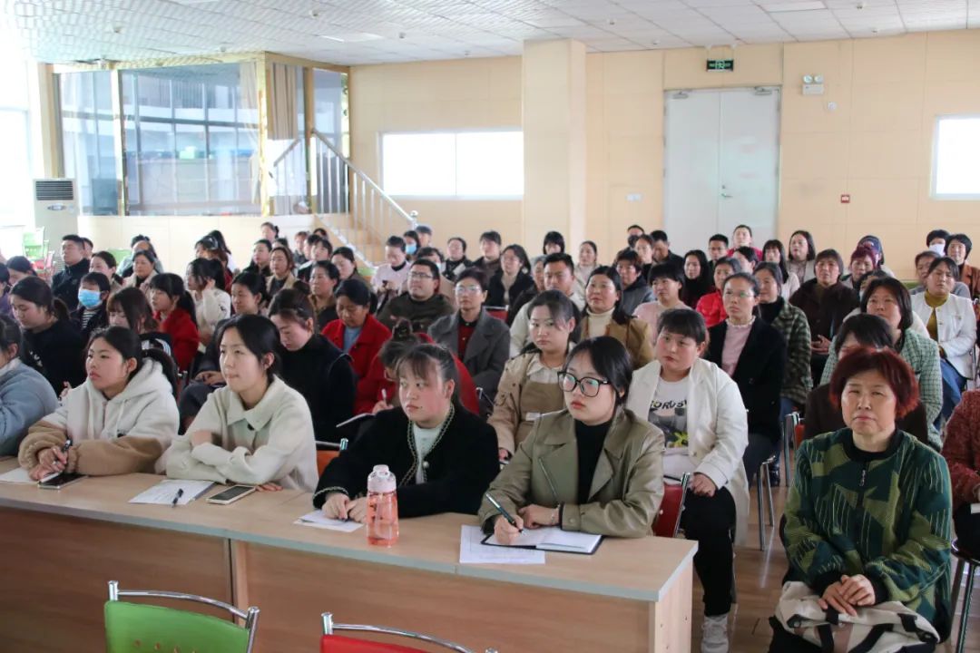 【健康進萬家】科學防護  健康“童”行——豫西健和醫(yī)院走進西峽縣直第一幼兒園開展健康科普服務活動