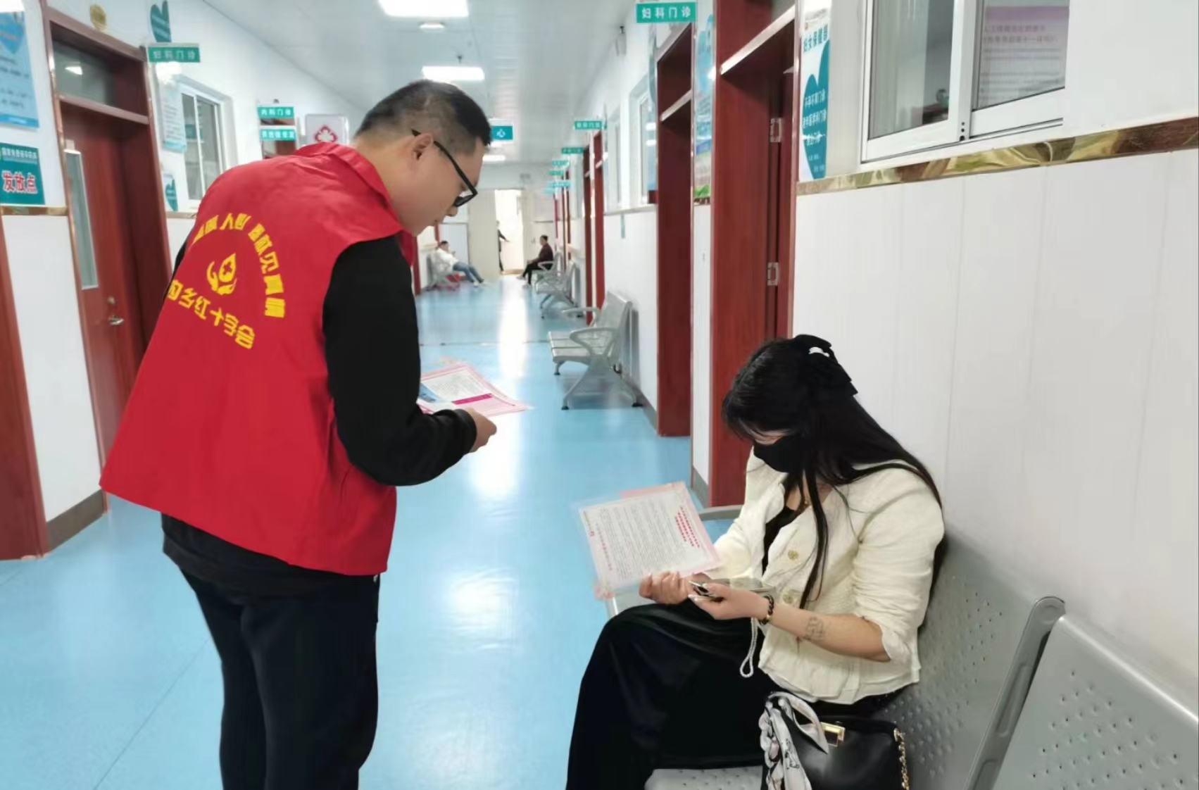 內(nèi)鄉(xiāng)縣婦幼保健院開展“全民國家安全教育日”宣傳教育活動