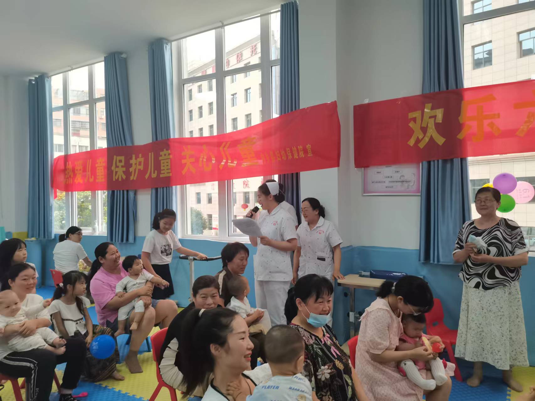 內(nèi)鄉(xiāng)縣婦幼保健院兒童康復中心舉辦慶“六一”兒童節(jié)親子活動