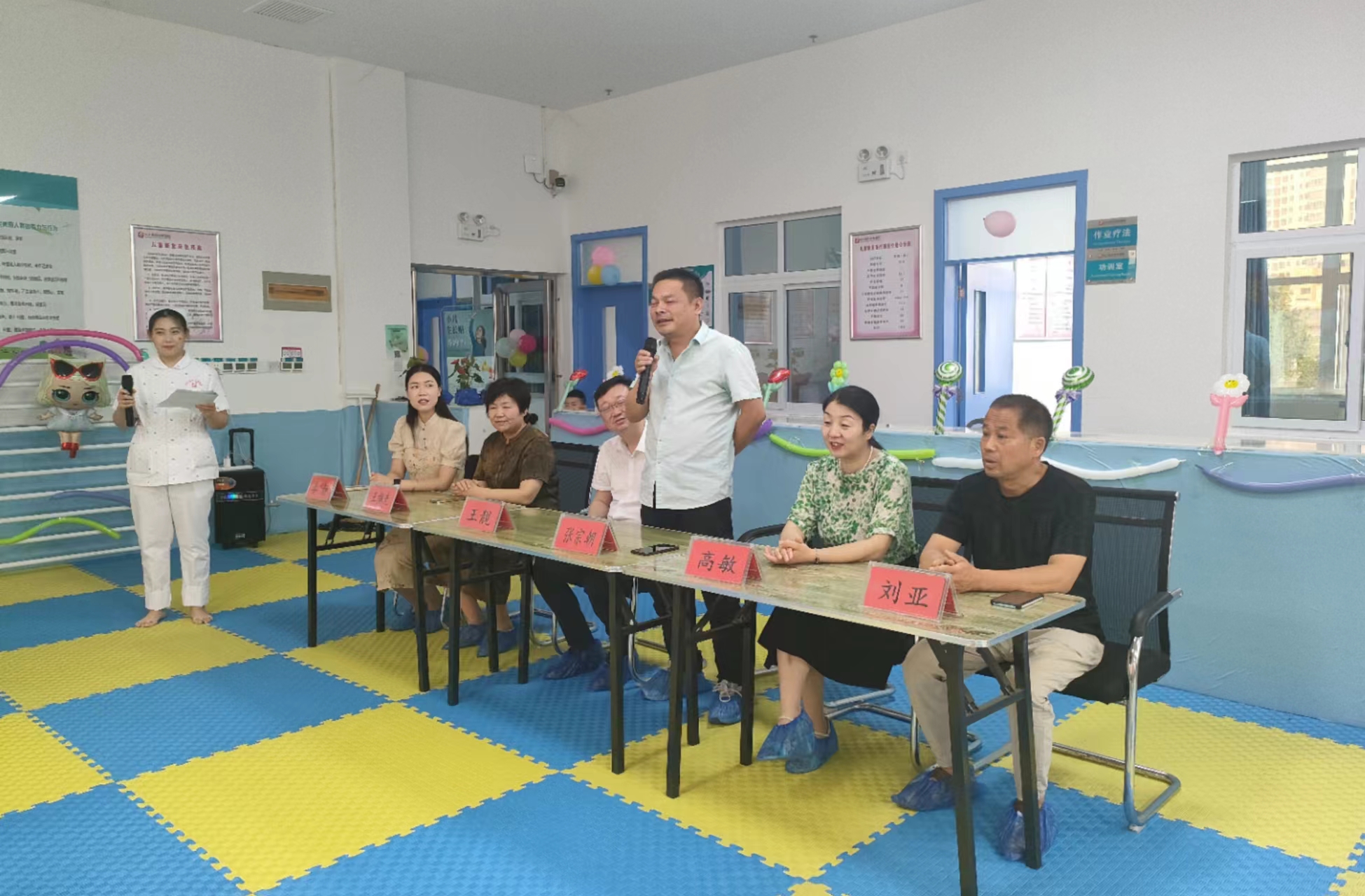 內(nèi)鄉(xiāng)縣婦幼保健院兒童康復中心舉辦慶“六一”兒童節(jié)親子活動