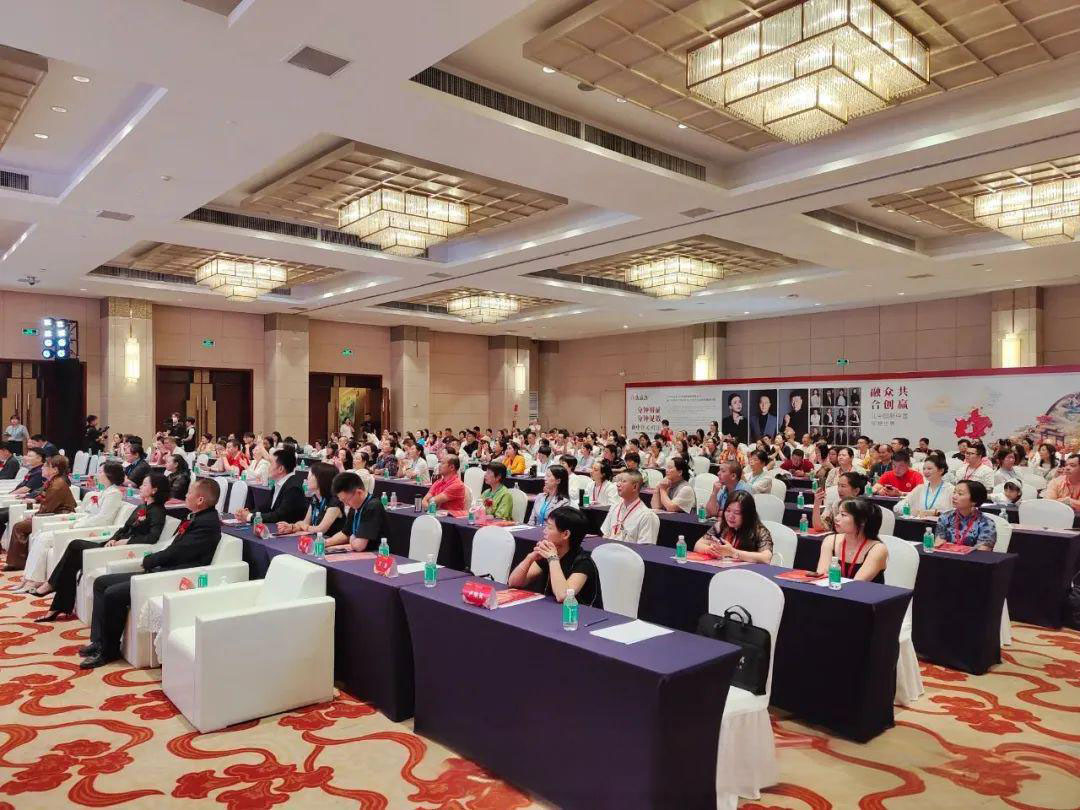 中國中醫(yī)科學(xué)院學(xué)部委員、國醫(yī)大師唐祖宣受邀赴廣州參加國醫(yī)傳承交流會