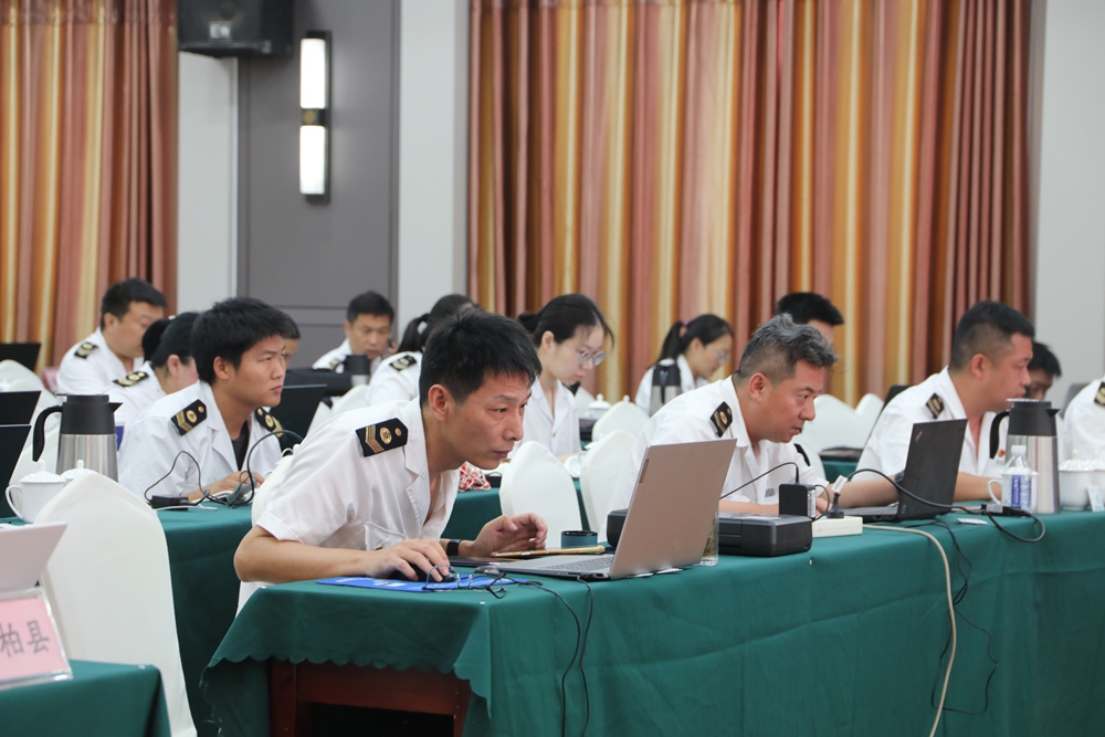 展現(xiàn)執(zhí)法風(fēng)采 筑牢健康防線——南陽市第八屆衛(wèi)生監(jiān)督技能競(jìng)賽圓滿結(jié)束